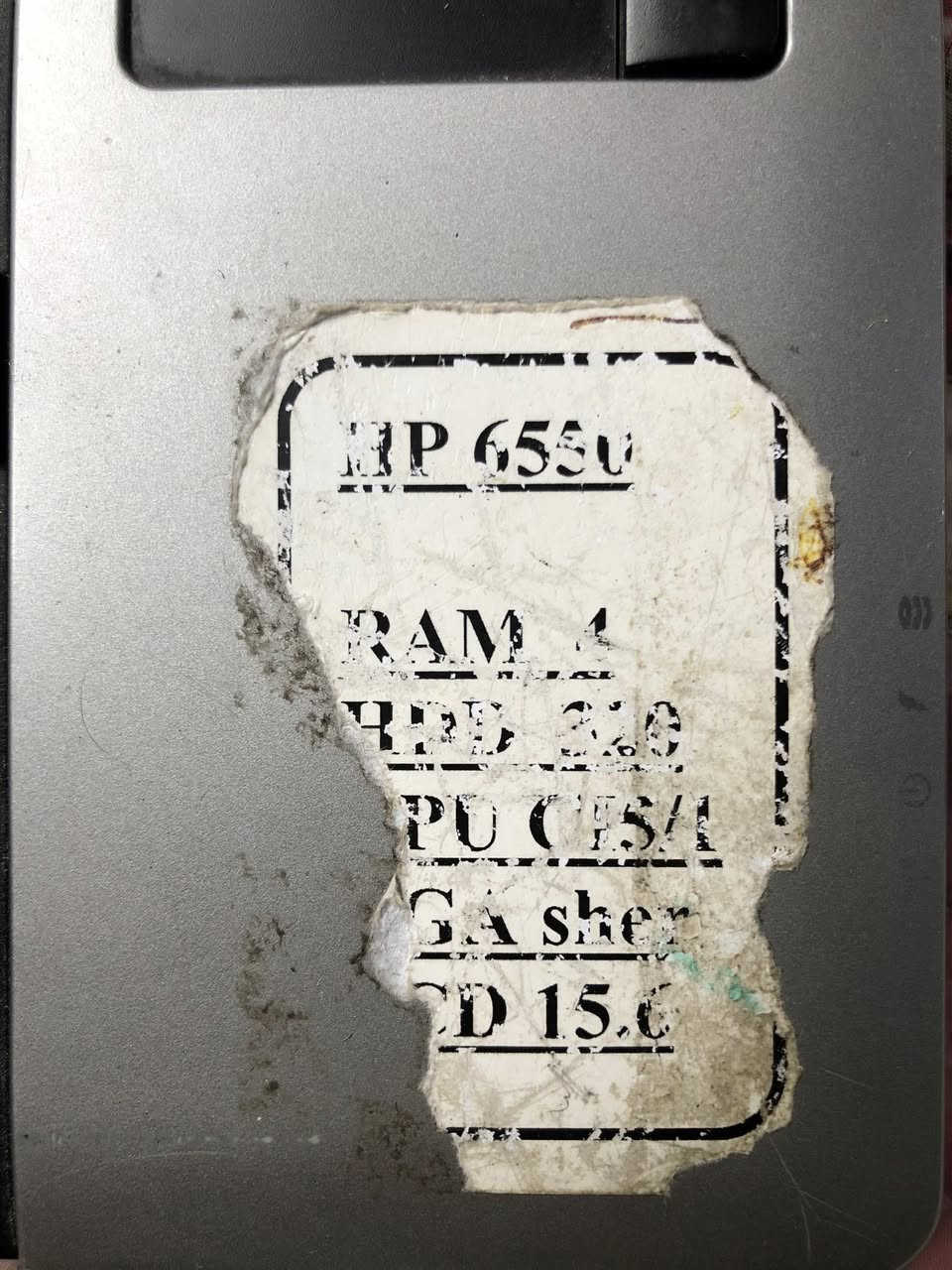 سلام عليكم لابتوب للبيع
اسمها : HP probook6550 

هارد :320 

رام :4 ووياها الشاحنه

بيها عطل نسيت شنو اسمه لان وديتها للمصلح قبل فتره وكال عطل بل كارت بس نسيت كارت شنو للعلم مو كارت شاشه شاشه مابيها شي بس عطل اعتقد بل مذر بورد مدري وين وهو كال يكلف ٥٠ تصليحة بغداد المهم تطفه وتشتغل والشاشة مابيها شي والكيبورد مابي شي يدوس والبطارية تعبانه يرادلها تبديل 

السعر قيم بل يرضي الله🖤

مكاني بغداد الدورة حي اسيا او 120


**إذا كنت صاحب هذا الإعلان وتريد حذفه لأي سبب، رجاءا أرسل رسالة إلى الدعم الفني**