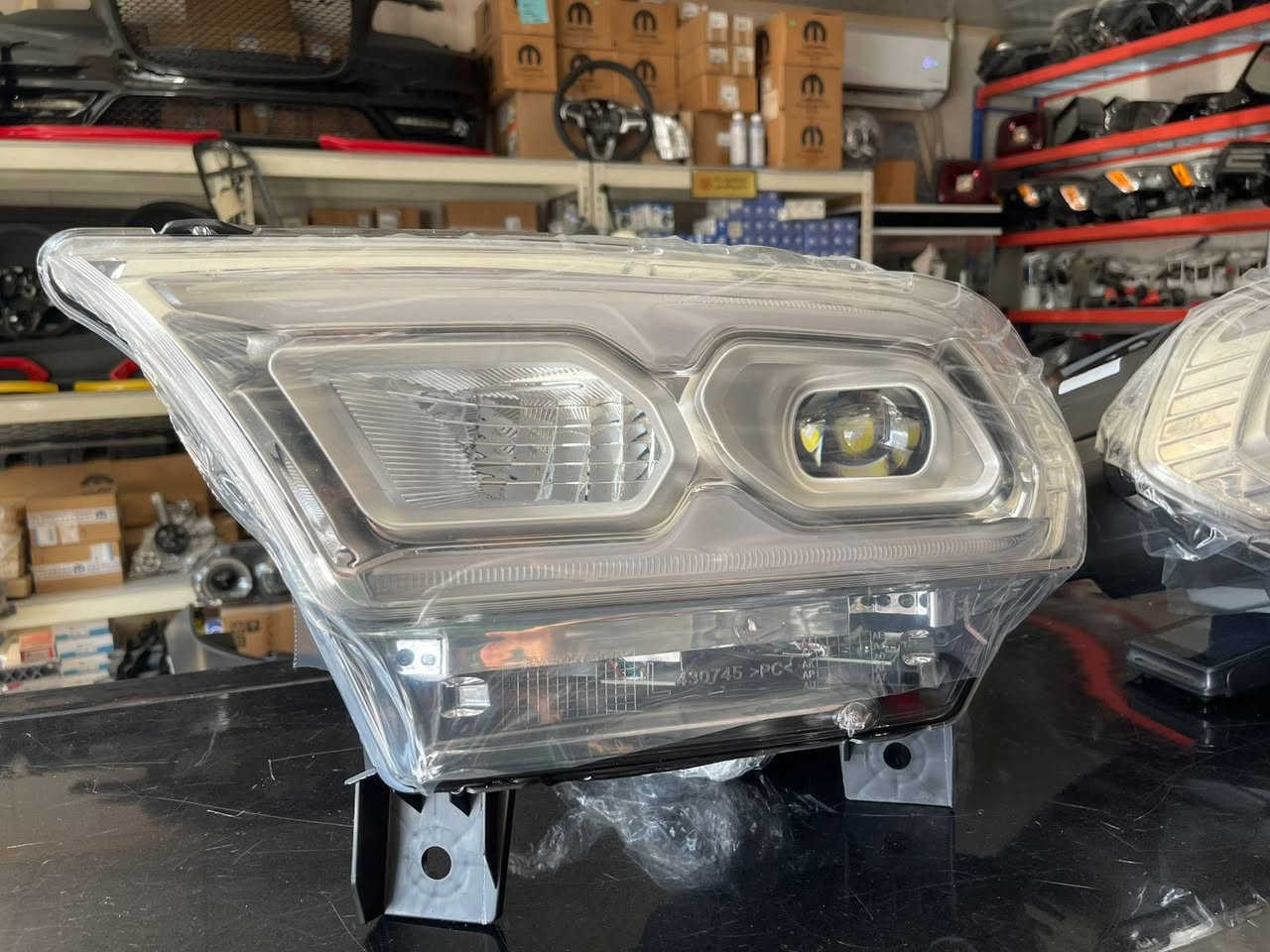 اضواء العراقي لقطع الغيار الأمريكية الأصلية
📌 خبرة وتخصص في سيارات جيب ودودج، نوفر لك كل ما تحتاجه بجودة تضمن راحة بالك!
🔧 متوفر لدينا:
• جيب جراند شيروكي – الشكل القديم والجديد
• دودج دورانكو – كافة الموديلات
💯 جودة أصلية – أسعار منافسة – خدمة موثوقة
📍 بغداد – شارع 6 قرب شيخ معروف
📞 ***********
