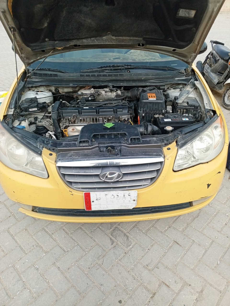 النترا مقدس موديل ٢٠٠٧
١- مكينة خير من الله حجم المكينه ٢٠٠٠ 
٢- كير جديد 
٣- صدر امامي جديد 
٤- تخم تاير جديد 
٥- منضومه ماء جديده 
٦- منضومه تدفئه وتبريد جديد 
٧- باتري جديد 
٨- مسجل شاشه 
 
والصور كدامك 
الموقع : بغداد مدينة الصدر قطاع ٣٦ 
الهاتف : ***********
