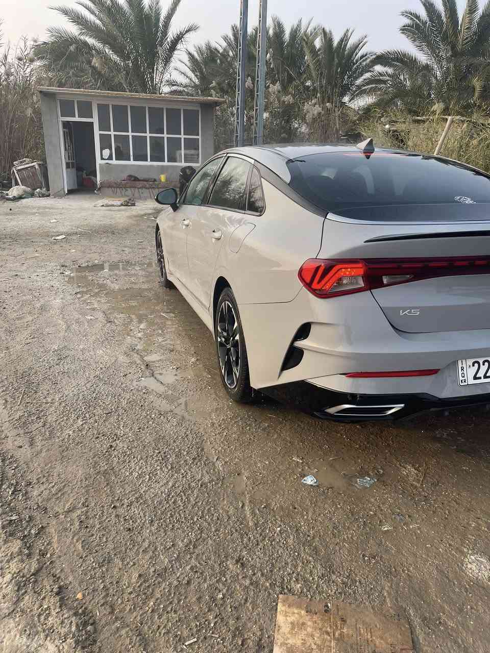 السلام عليكم 
كي فايف ٢٠٢٣ جيتي لاين فول عدا الفتحه لون مميز وارد امريكي صور الحادث مرفقه صبغ بنيد وربع باب فقط بدون تبديل بدون دواخل لاشاصي ولا لغود ماشيه ٢٧ الف مايل بيع فقط بدون مراوس مكاني بابل  السعر ١٦٩ ورقه 
للاتصال 
***********
