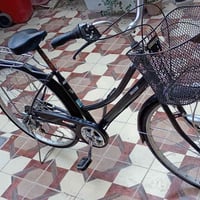 بسكليت • نضافة ١٠٠٪ • مقاس ٢٧