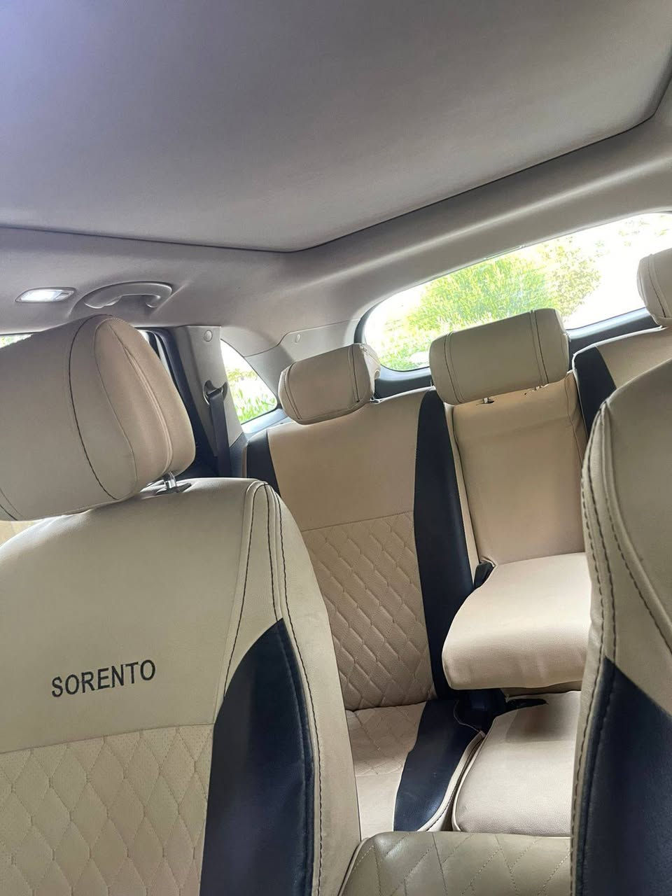 السلام عليكم سورنتو موديل2016 فول موصفات كفاله عامه بيه بارد شويه  موصفات كويتي 1×1 محرك 6 كير وكسن مكفول مكان بغداد ابو غريب رقم. الهاتف ***********
