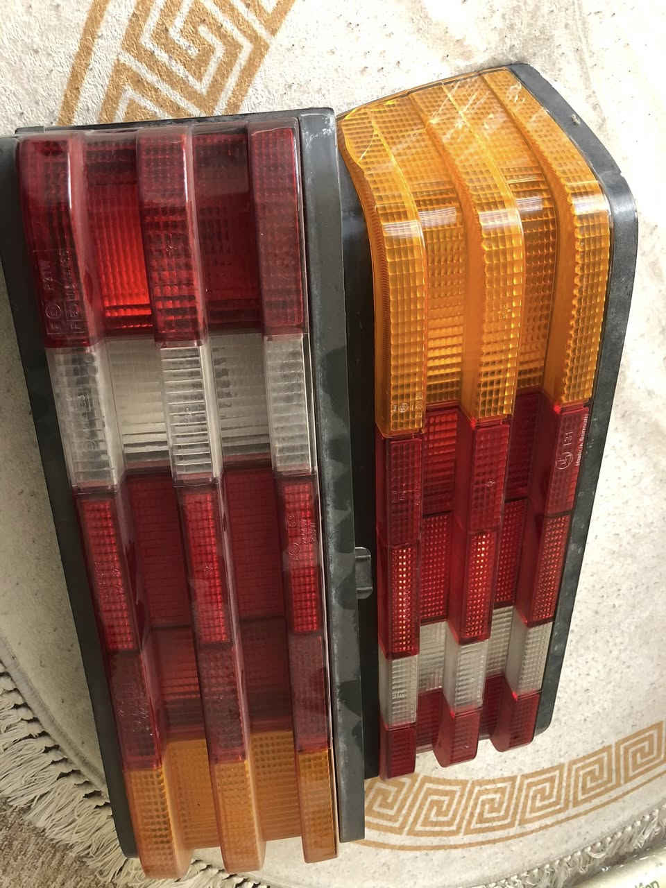 سعر 60 دولار
مكان اربيل 
***********
