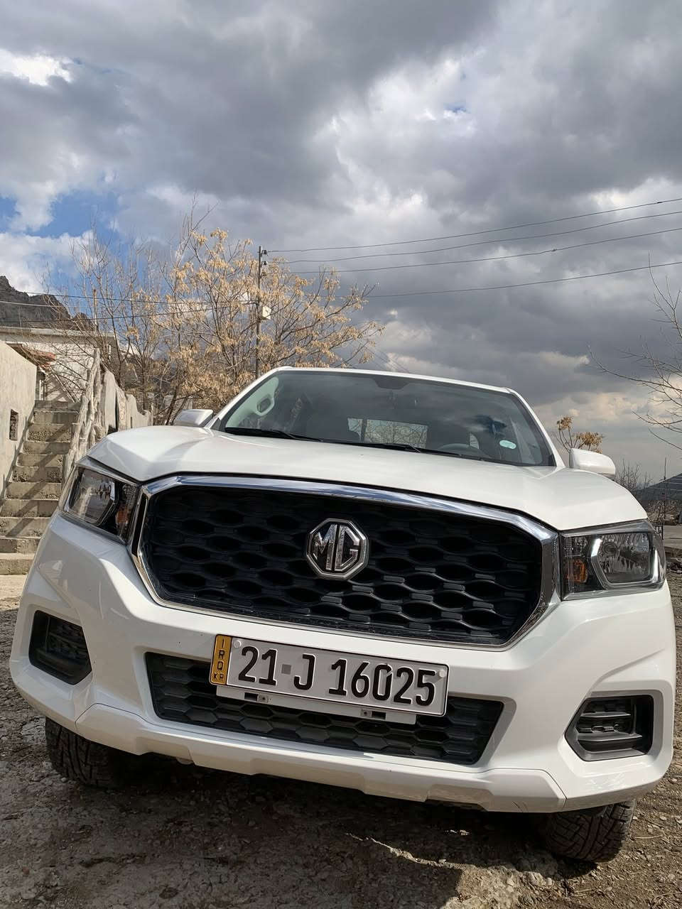 سةرةتا بة ناوي خواي گةورة و ميهرةبان وخواي گةورة رؤژ و نويژي هةموو لايةك قبول بكات
Mg t60 2024
ماشاءالله سةيارةكة زؤر جوان و پاكة عةزيت نةدراوة ٣٩ هةزار رؤيشتوة ليدرانيكي كةمي پشتةوةي هةية ئةويش هيچي وانية لة رةسمةكانة ديارة 
نرخي ١٥٨ و معامةلةشي تياية
ژ.م ***********
كؤرةك***********
