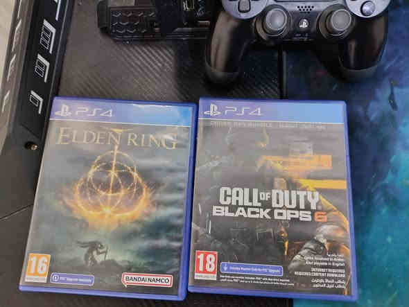 بلي فور سلم اصلي اون لاين اخر تحديث ما مفتوح لوك بس نضفته  ملحقات مع قرص بلاك اوبس 6 وقرص ايلدن رينق مع جوستك بدون كارتونه ضاعت سعره 250 وبي مجال مكاني كربلاء المقدسة حي العسكري رقمي ***********
