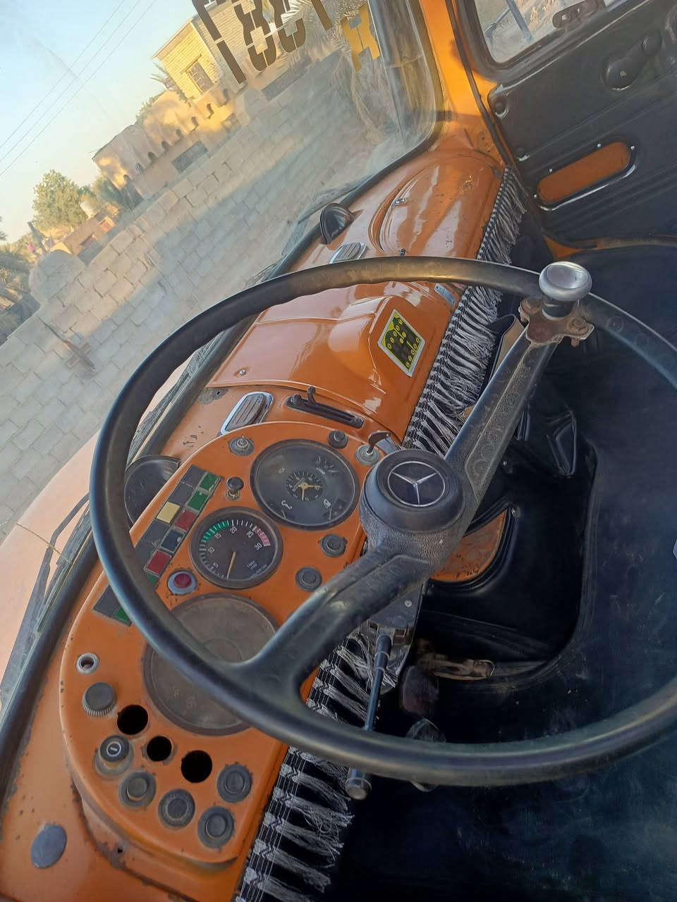 سلام عليكم موديل 81 بلادي مكفوله
***********
