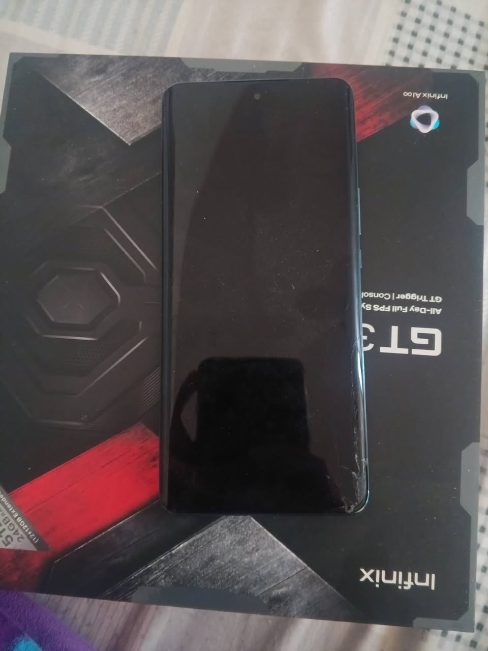 سلام عليكم البيع انفينكس جي تي 30 برو بعده بلكرتون نضافته 100 غراضه مامفتوحات ذكرته 512 سعر 425 وثاني  سعره 100 مثل ماوضع بلصوره بشغال كلشي مابي ***********
