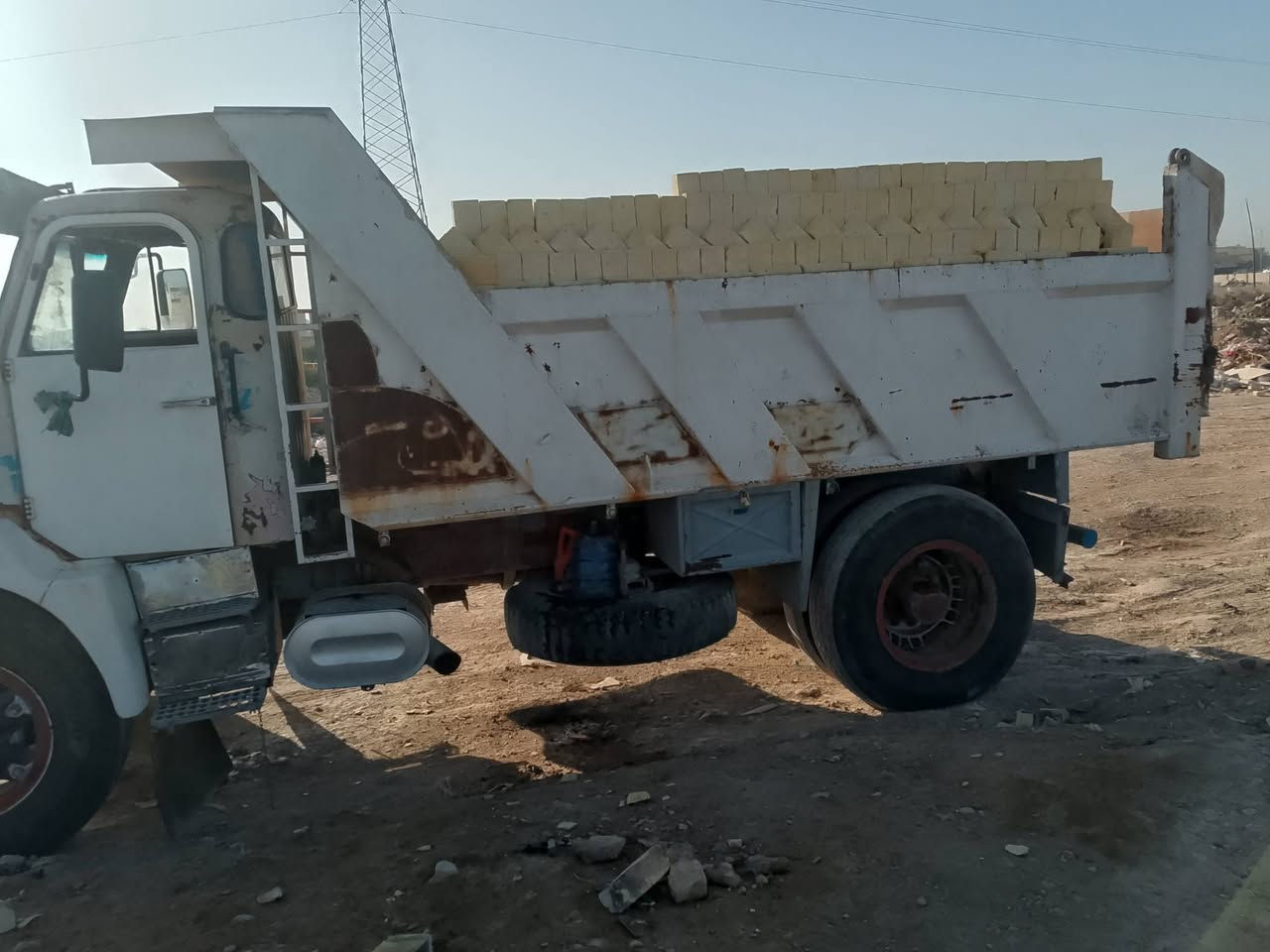 السلام عليكم ورحمة الله وبركاته طابوك بدره درجه أوله شرط المكلاب فول السعر داخل الكوت 410 استفسار ***********
