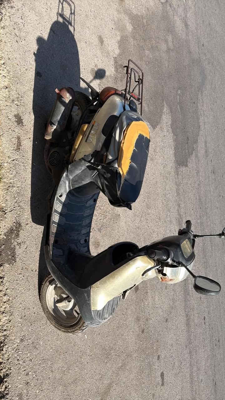 ماطور بوتين للبيع سعر 250.000
بي مجال الماطور مدعوم يعني الدرع و الترايش مكسرات بس الماطور مكينه وشاصي درجه اولى 
***********
غير متواجد علفيس
