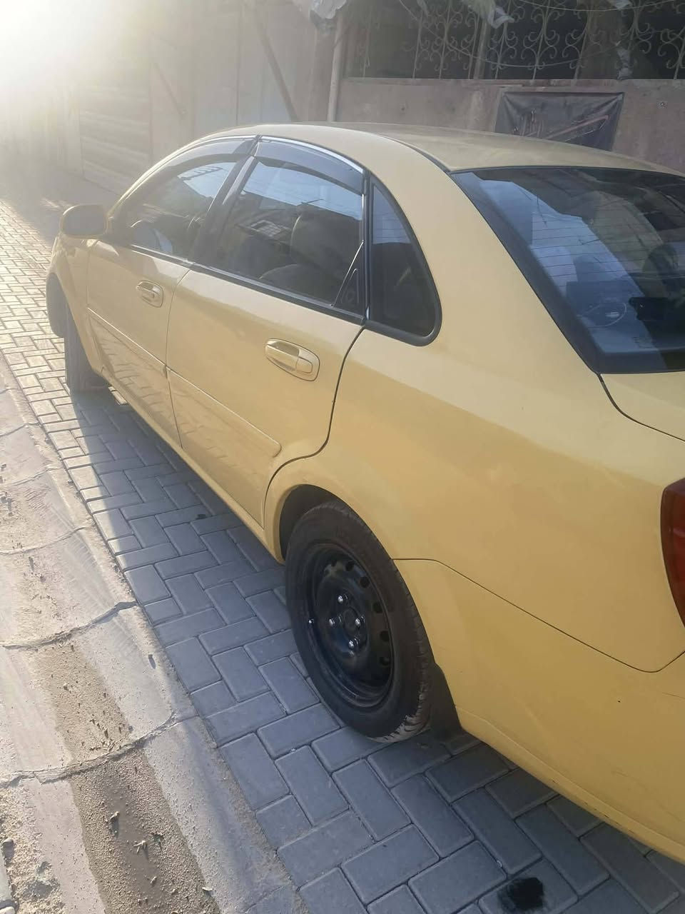 بسم الله الرحمن الرحيم  فورنزه موديل 2008 رقم ديالى انكليزي تحويل بكل مكان بسمي سنويه لل2028 هيه غرامات مصفره كيرعادي محرك مكفول تبريد ثلج تخم تاير جديدباتري جديد منضومه زنون السعر 55اوبيه مجال مكان بغداد الوزيره قرب جامع النداء ***********
