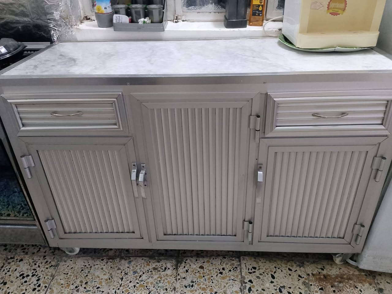 كاونتر للبيع قياس مترين مرمر طبيعي ونظيف مكاني حي القاهره سعر ٢٥٠ وبي مجال


**إذا كنت صاحب هذا الإعلان وتريد حذفه لأي سبب، رجاءا أرسل رسالة إلى الدعم الفني**