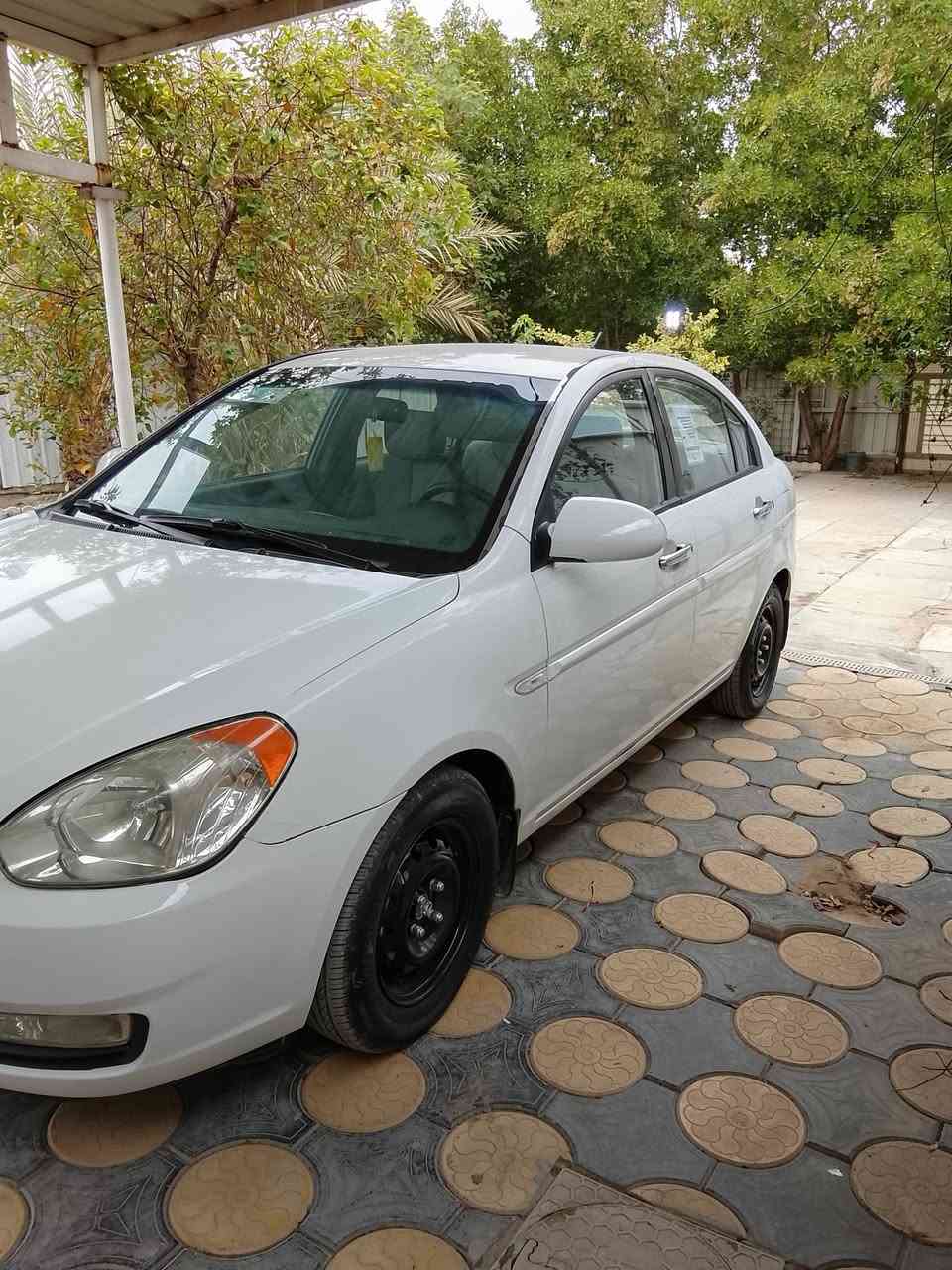 اكسنت خليجي 2008السياره مكفوله بدون حادث محرك كير مكفول تخم تاير جديد صدر امامي خلفي جديد  السعر 87.      بغداد الزعفرانية    ***********
