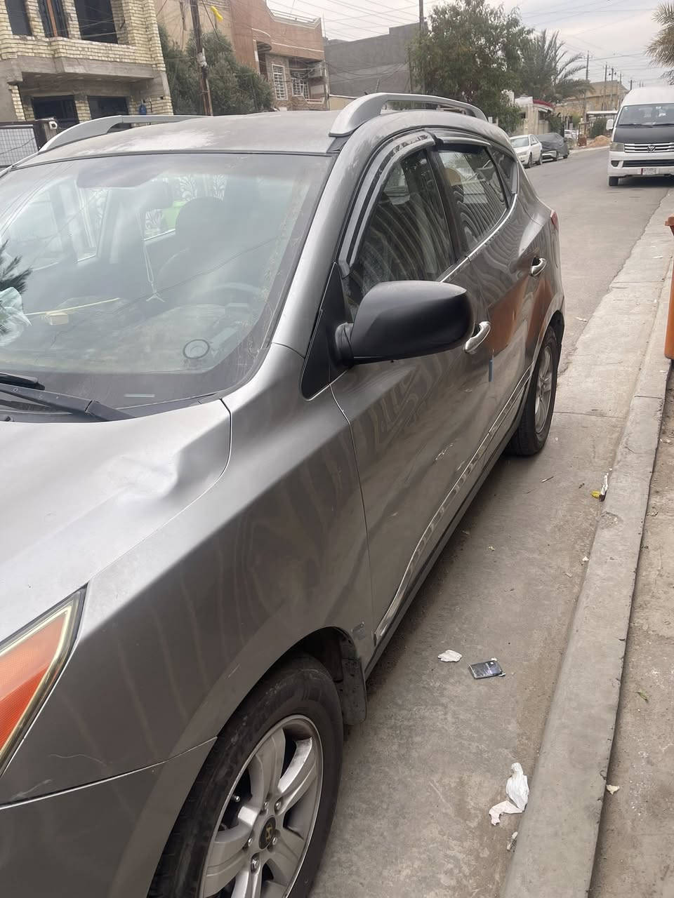 توكسان2012
رقم بغداد

محرك 2400

بسمي السياره  

تخم تاير جديد 

تبريد تدفئة 

وارد كندي 

سيارة نضيفه بيها بنيد مبدل وجاملغ امامي عكس السايق 
وباب الي وره السايق مصبوغ وباردات بيها قليل 

مكاني بغداد حي العامل السعر 120 وبيها مجال  

ارقامي  اي استفسار اتصل 

***********

‭0786 996 8631‬
