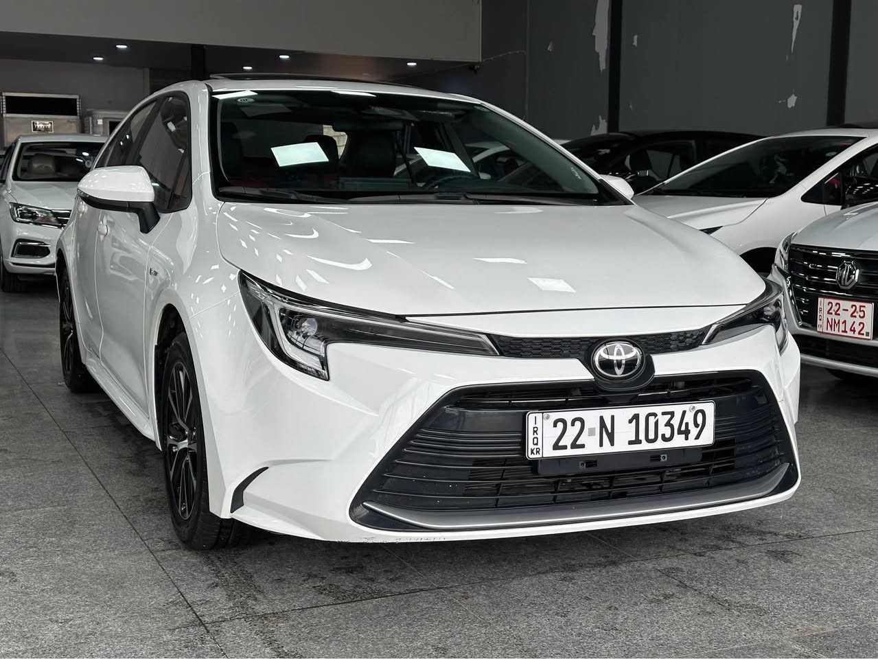 Toyota Corolla HEV 2024 
پێش و پشت لید 
ڕادار 
ویل کڕۆم
ئاوێنە ئیشاڕە 
کوشن جلدی ناو سۆر 
کامێرا - حاسە - سوکان ڤۆلیۆم 
تەنها ١٤ هەزار ڕۆشتووە 
سبوغ ساردە کوت گێڕ مەکینە تەزرە بە شەرت 
پ : *********** أربيل, العراق
