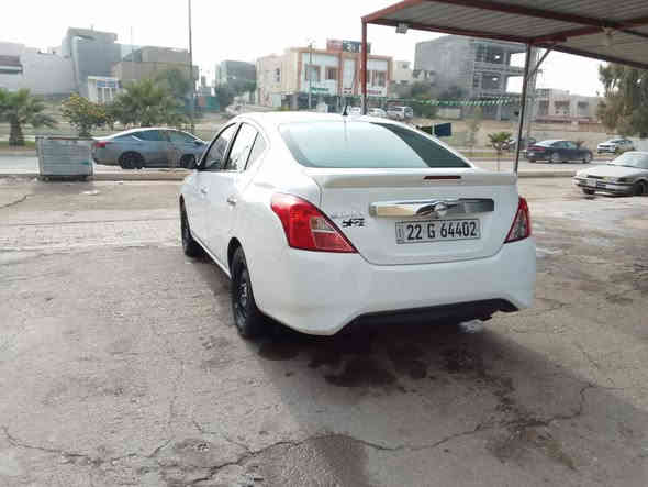 سلام عليكم 
من رخصة الادمن 🌹🌹
نيسان صني هندي2021 (المرغوب) للبيع
رقم ربيل سنوية 2031
شاشة ايباد 
سستم نيكل كامل بلادي
تبريد ثلج ❄️
تدفئة 
ماشية 112 الف
تخم تايرات جدد 
السيارة بيها ٤ اصابع بارده باب السايق فقط 
صفاحها موس تجي وتشوف 
والسيارة بدون اي نقص 
سعرها 116 وبيها مجال بسيط
مكانها بخانقين 
*********** خناقين, ديالى
