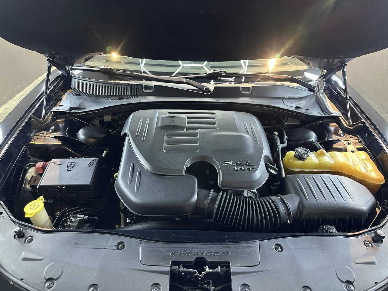 سلام عليكم
دوج جارجر

موديل ٢٠١٦

كلين تايتل

Sxt بلاس فوول فوول

كشنات حار و بارد 

شاشه كبير

فتحه كشن خزن 

فوول فوول

رقم و سنويه جديد رقم شمالي

بدون صبغ بي تعديل بارد خفيف

كير محرك شرط 

كشن جلد

سعر ٢١٨ بي مجال

سونر موجود

رقم موبايل واتس اب

***********
