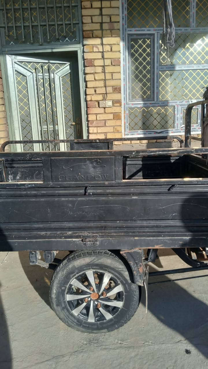 السلام عليكم يوجد ستوته البيع مقفوله رقم الهاتف ***********
