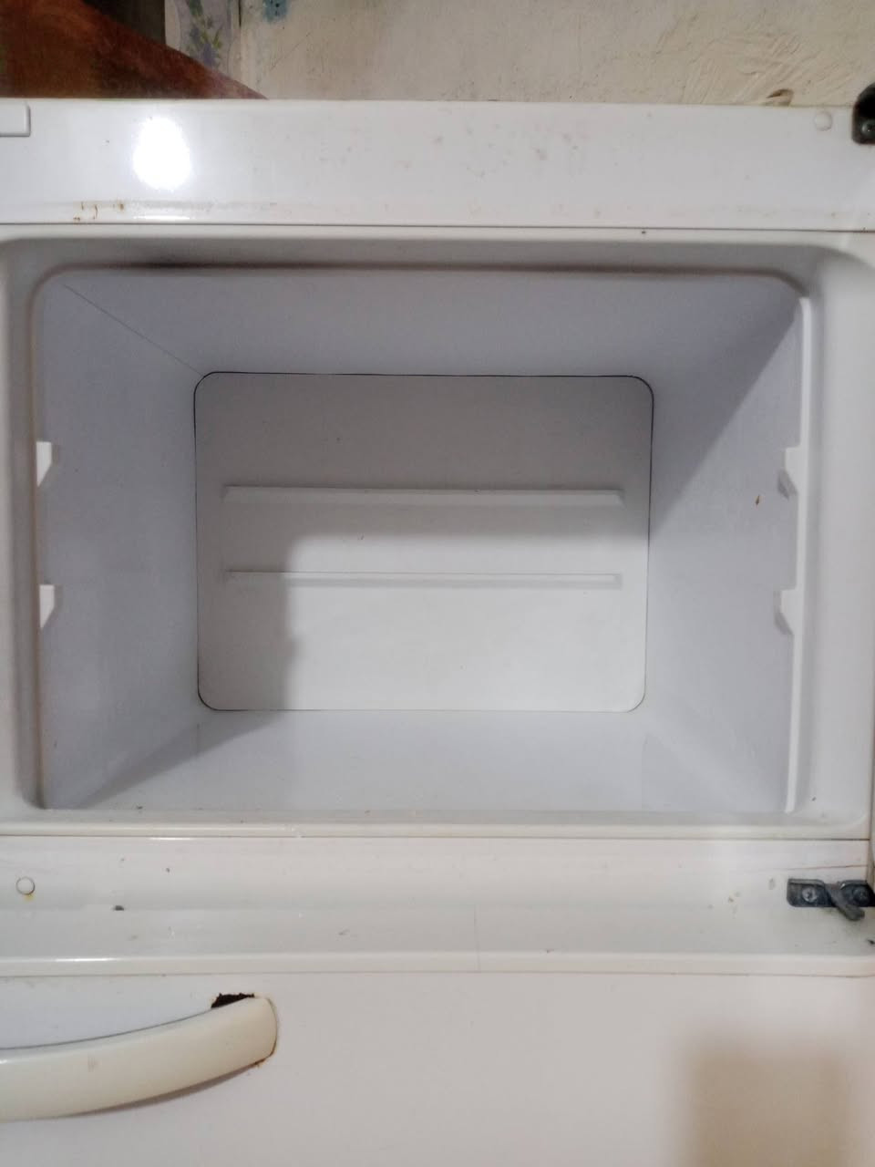 السلام عليكم عيني عندي ثلاجه لبيع شغاله شاهد الله تجميد فول مداخله تصليح وجبيره لتريده تراسني وهاي صوره


**إذا كنت صاحب هذا الإعلان وتريد حذفه لأي سبب، رجاءا أرسل رسالة إلى الدعم الفني**