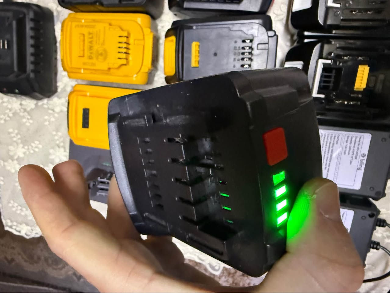 ‎پاتري  بالة هةموي بةشةرت‎ أربيل, العراق


**إذا كنت صاحب هذا الإعلان وتريد حذفه لأي سبب، رجاءا أرسل رسالة إلى الدعم الفني**