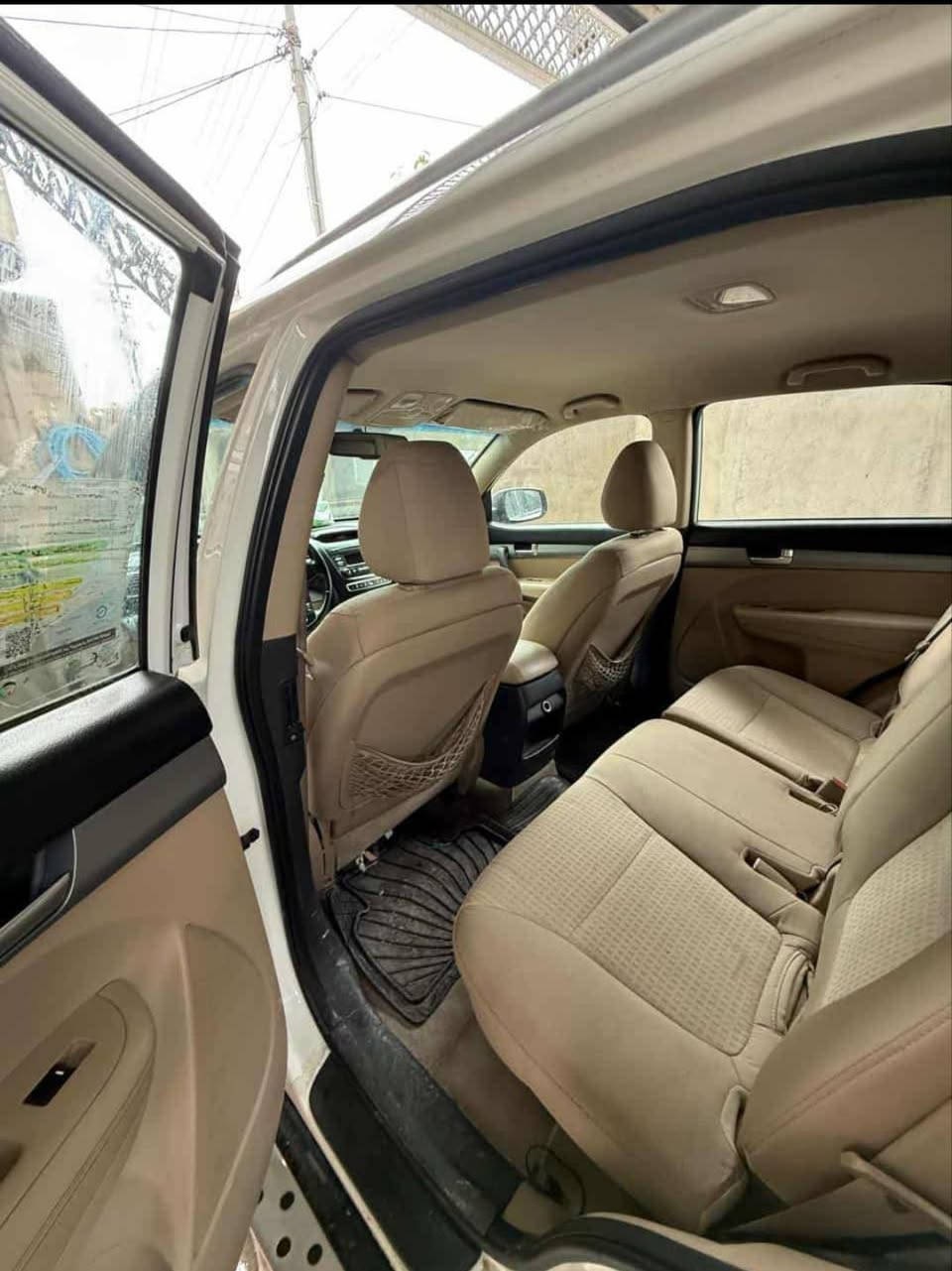 کیای سۆرینتۆ 2013 نمونەیە لەجوانی دو پارچەی بۆیاغە بێ ناوگرتن گێڕ ومەکینە وتەبرید وکاربایی بەشەرت مەکینەی نەکراوەتەوە بەناو خۆمانە سەنەوی تا 28 تازەیە بەشەرتی تەحویل وغرامە 147 گەڵا ومعامەلەی هەیە
***********
*********** كركوك, العراق
