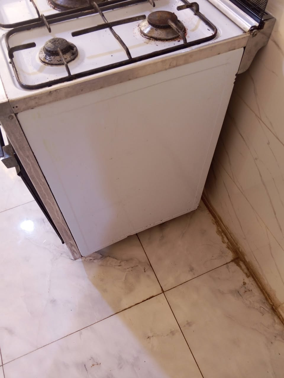 طباخ للبيع السعر ميه وعشرين وبي مجال العنوان الحكيم


**إذا كنت صاحب هذا الإعلان وتريد حذفه لأي سبب، رجاءا أرسل رسالة إلى الدعم الفني**
