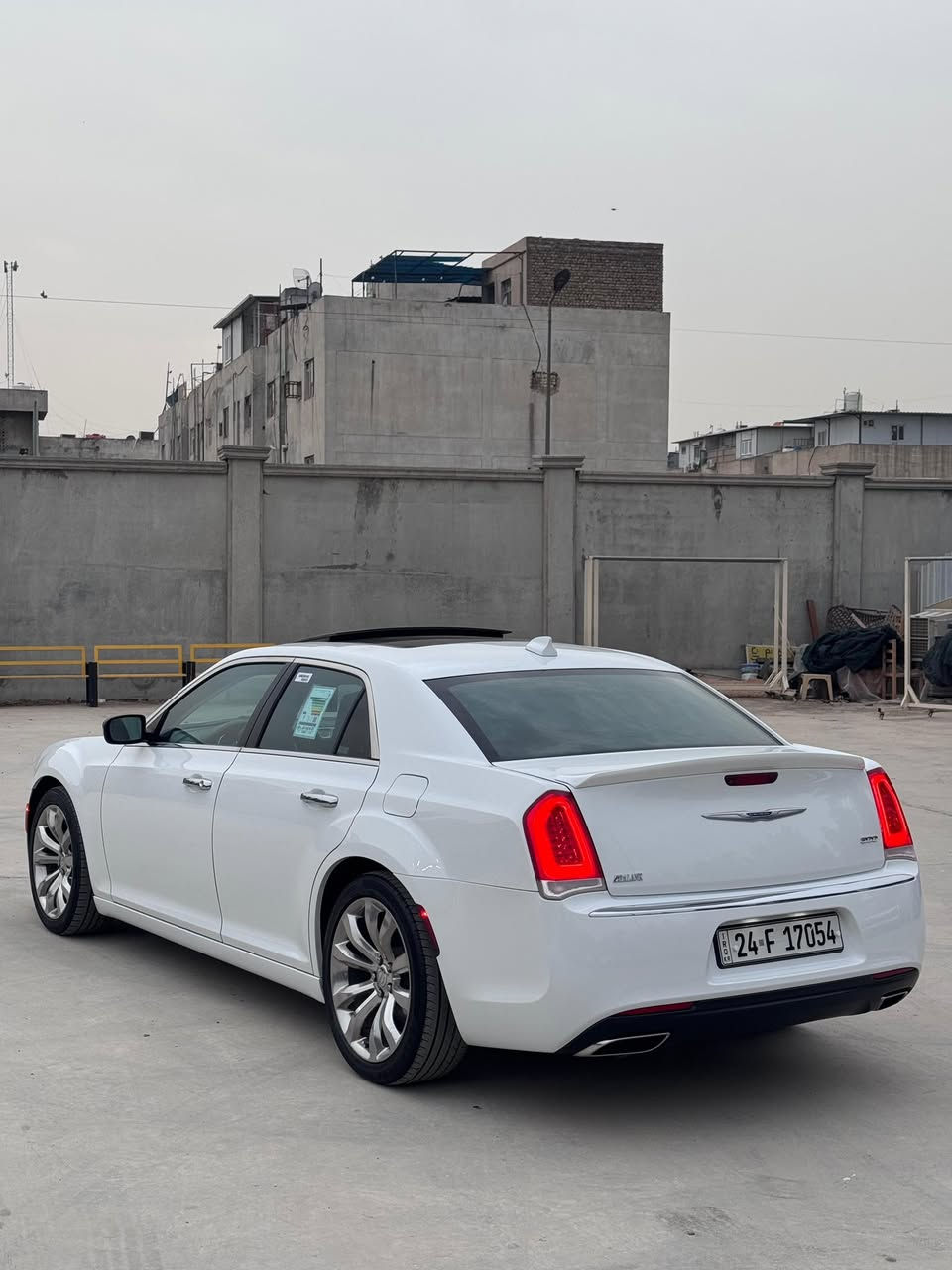 السلام عليكم
اوباما 2019 C كلين تايتل السياره حيل جديده  كفاله عامه بدون صبغ بدون حادث  حتى دعاميات بشرط السياره حلوه و دينار واحد متصرف عليها  جاهزه من كل نواحي 

بيها مكانينً pdr صغار حتى متبين 

المواصفات 

 بصمه  

بانوراما

تشغيل عن بعد 

كشنات اماميه تدفئة تبريد 

كشن خلفي تدفئه 

تحكمات أستيرن 

مري هيتر 

مري قلاب 

تبريد قطعتين

كشن خزن 

ستيرن كهرباء 

ستيرن تدفئة 

 

وباقي مواصفات ال C المعروفه رقم دهوك بأسمي تحويل ثاني يوم 

مكان السياره / بغداد زيونه 

 

للاتصال 

***********

***********
