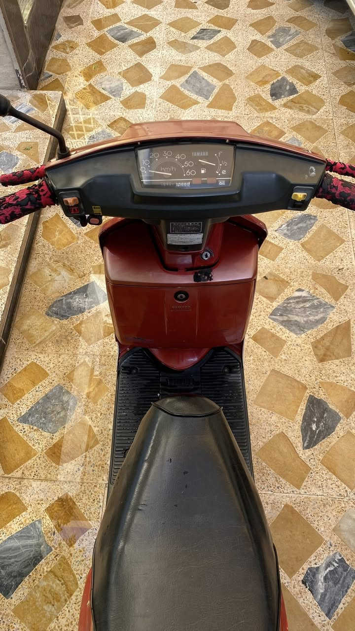 ياماها منت 
مكينة ستندر مامفتوحة 
كلو شغال مابي أي نقص
( السعر 250 )
رقم الموبايل ‭0774 260 7414‬
