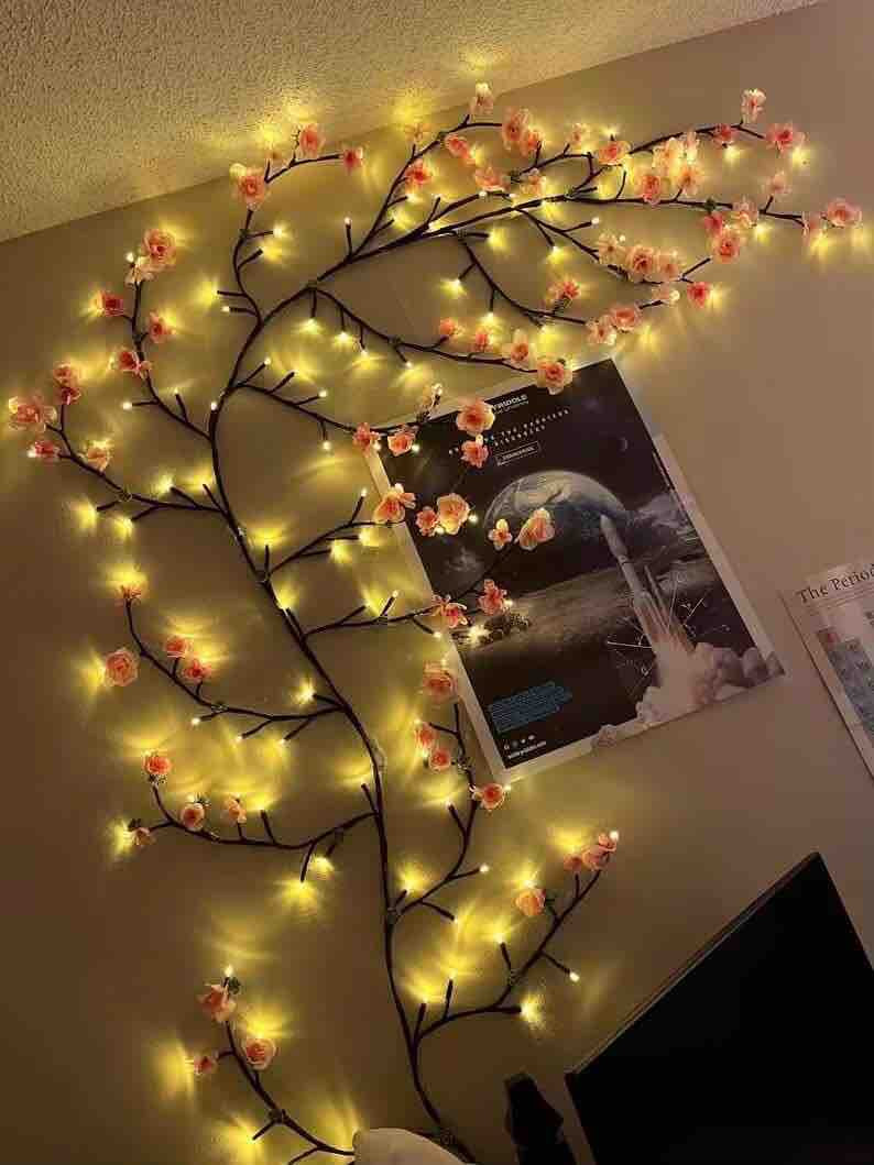 نشرة شجرة ورد تحكم ريمونت
21 الف توصيل مجاني 
تواصل خاص او واتس اب ***********
