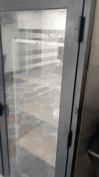 براد للبيع بابين عمل شغل درجه اولئ للاستفسار خاص او اتصل بالرقم 078761...