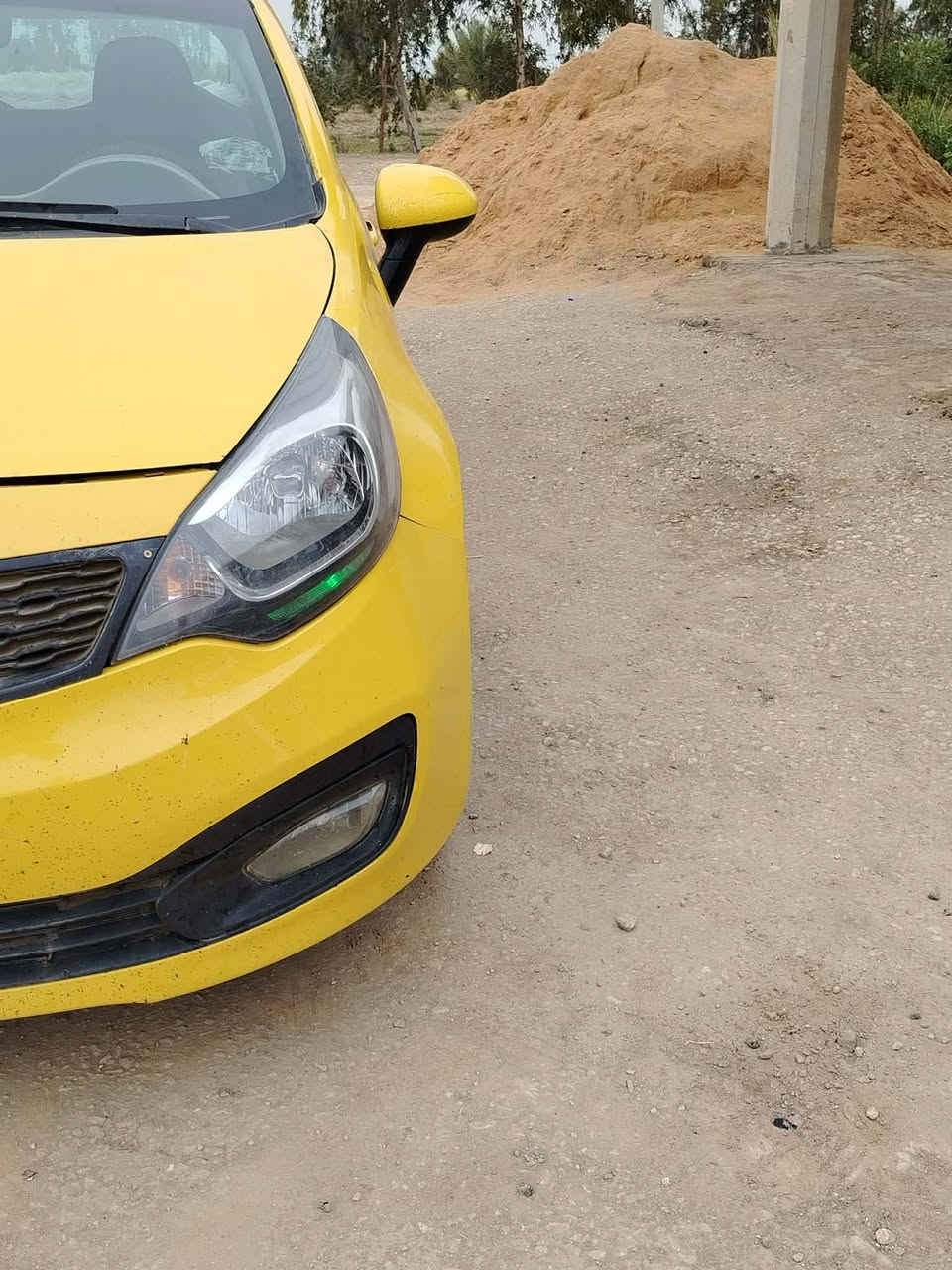 السلام عليكم 
كيا ريو رقم ميسان سنويه ورقم جديد 
سياره كير مكينه كفاله كشر بيه ملاحضات بسيطه 
سياره زينه وحلوه المكان ومالك الديوانيه 
استفسار اكثر اتصل ***********
السعر 75 بيه مجال

