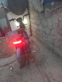 دراجه شحن للبيع سعر 200 بيهه مجال 07885725245اتضل وتدلل