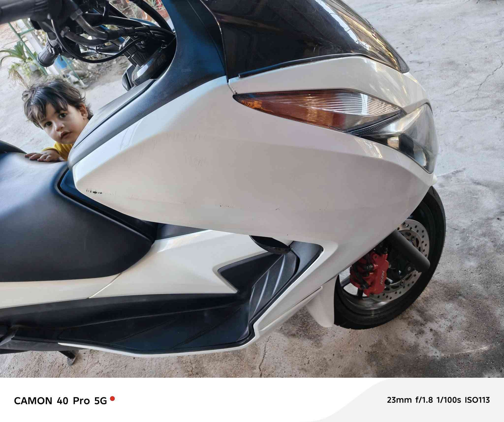 فورزة 12/0
للبيع دراجه نظيفة و على ايد وحده شرط النظافة 
السعر 18 ورقه و بيها مجال 

غير متواجد على الفيس 
الشراي يتصل 

***********
