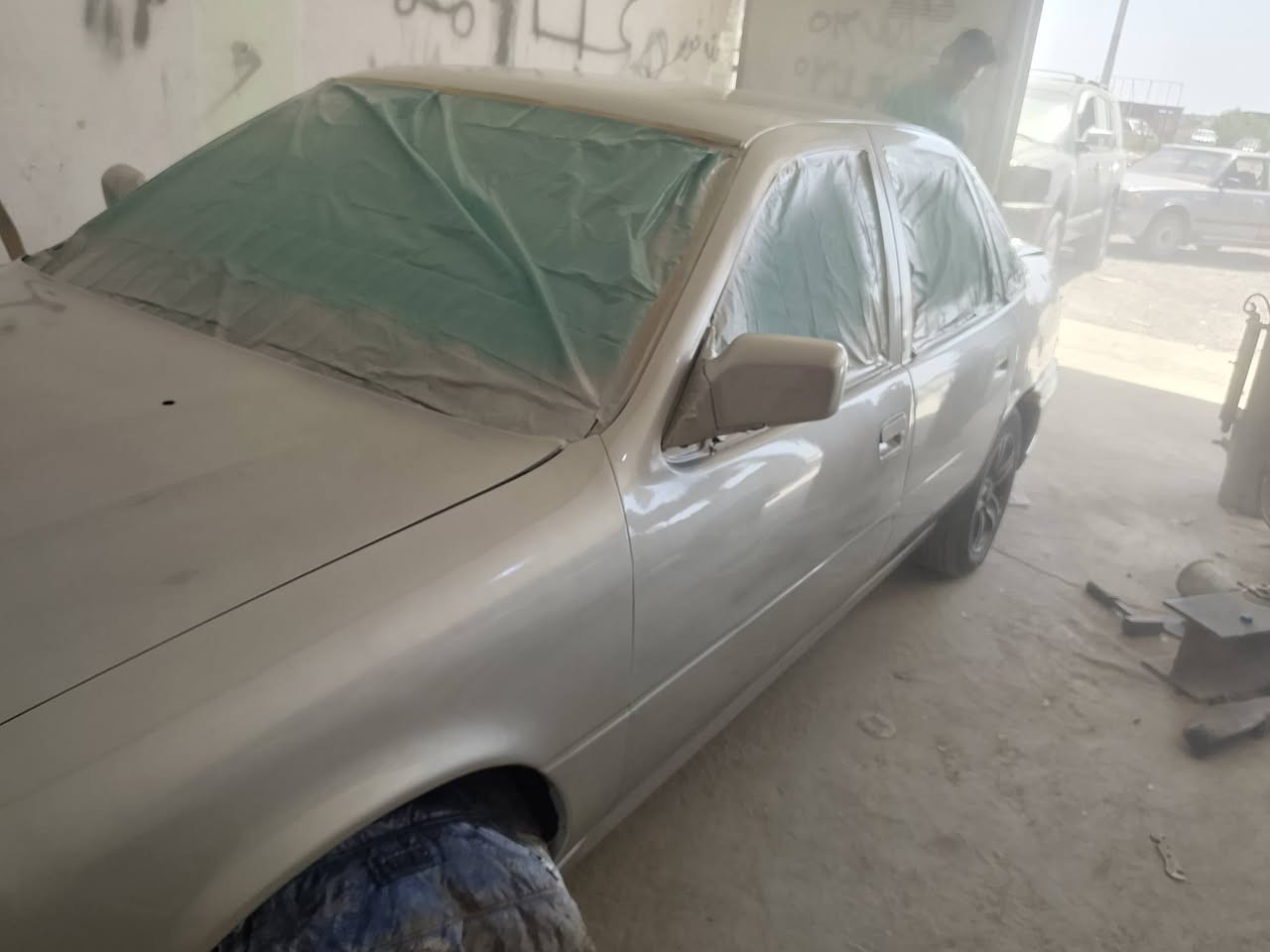 سلام عليكم اوبل فيكترا موديل 90رقم نجف  مسمكره وصبغ جديد بدون حادث مكينه كير جدد ارقامه بلمرور مال النجف بس تاخذ المالك وتستلمهن تصير بسمك راعيه يريد مداور مكاني بابل السعر 18هاذا رقمي وتساب ***********
