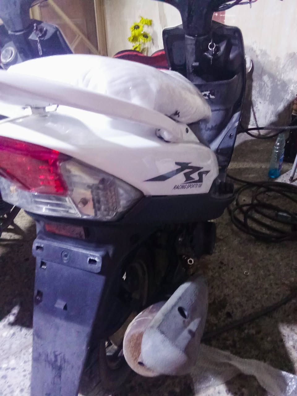 سلام عليكم للبيع ماكس عدلة بلادية 

ما بيها اي نقص فقط سلف واكف السعر 450 
مكانها الامين الثانية ***********
