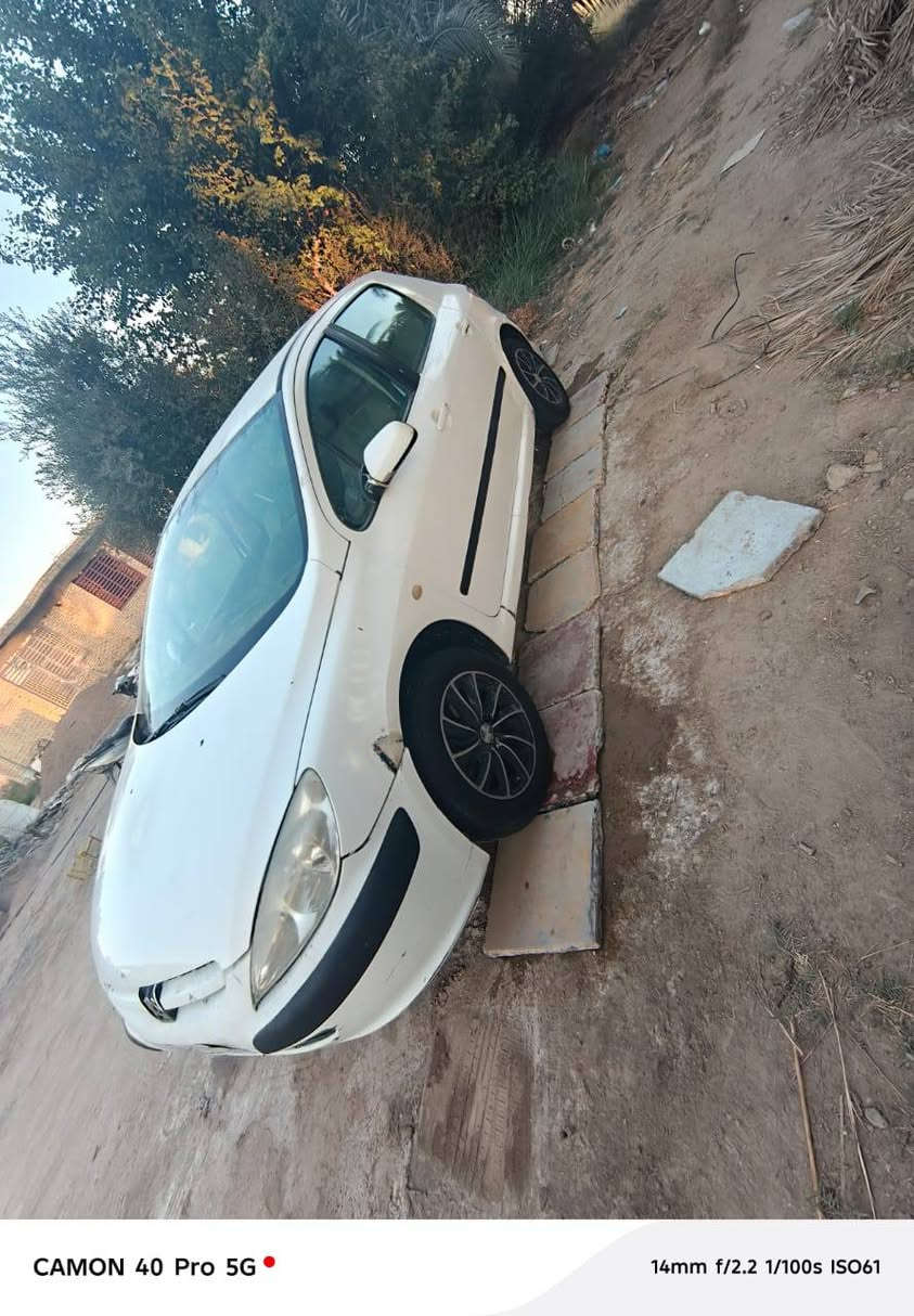 سلام عليكم  بيجو فرنسي 307 مكينه وكير كورلا 1800رقم بغداد سنويه ساقطه راعيه موجود شرط المداور مكفوله ضربه وصبغ بس الدوس بيهن خياس بسيط  سياره بيها نواقص بسيطه مكان ناصريه مراوس فقط


**إذا كنت صاحب هذا الإعلان وتريد حذفه لأي سبب، رجاءا أرسل رسالة إلى الدعم الفني**