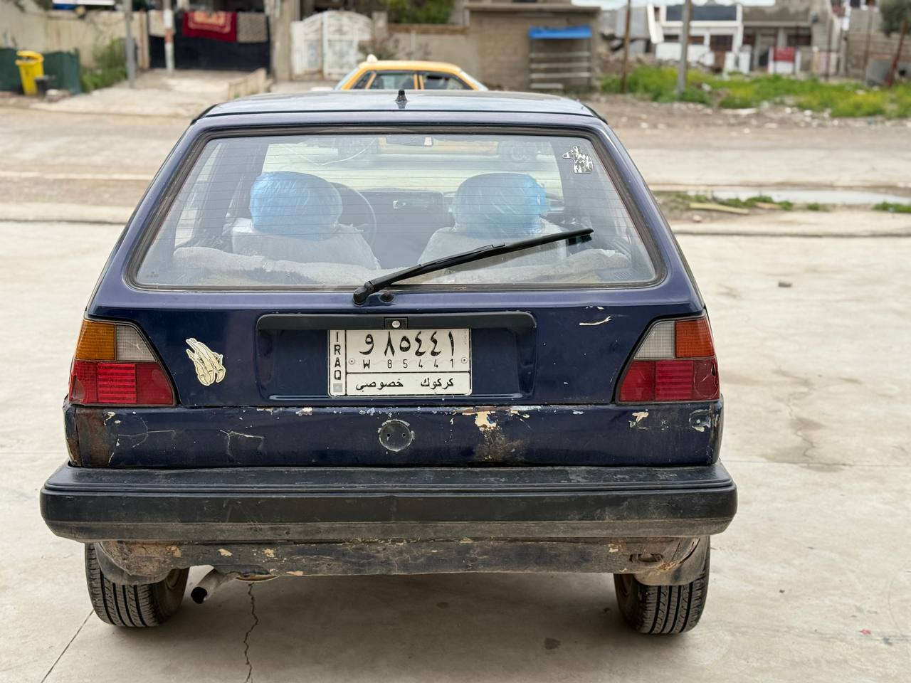 سلام و عليكم 
كولف للبيع
موديل:1991
سنوية مشروع وطني منتهي
سعر20 وةرقة و بيها مجال
*********** كركوك, العراق
