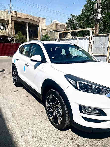 السلام عليكم
سياره توسان خليجي للبيع مودي2020
 
⬅️السياره رقم أربيل الجديد بسمي 
 سنويه مجدده الغاية 2030 

السيارة جديدة كفالة عامة 
تحويل ثاني يوم
السيارة السونار وياه الصور
⬅️ مواصفاته /
 
بصمة تشغيل
شاشه كبيره دعم كاري 
بصمة ابواب مع ترحيب
٣ انضمة قيادة
 كراسي امامية كهرباء
شاشه كبيره 
ثلاجه بلجكمجه
محرك ٢٠٠٠ دوش
اي بي اس
فول تحكم ستيرن
حاجب نهاري مع لد نهاري 
حساس خلفي 
كاميرا خلفية وامامية
مري شفط ويا القفل مع اشاير
نضام ترحيب
الاضاءة الداخلية لون لد أبيض
يدات نيكل 
قطعتين تبريد
تبريد ثلج
ويل ١٨

كراسي كهرباء
عدسات

 بدون ضربه سياره كفاله  بيها سونار جديد
بصمات عدد ٢

سياره أحله من الصور
بشرط حته حداديه شركة
 مكاني بغداد العبيدي 
‏الاتصال ***********
