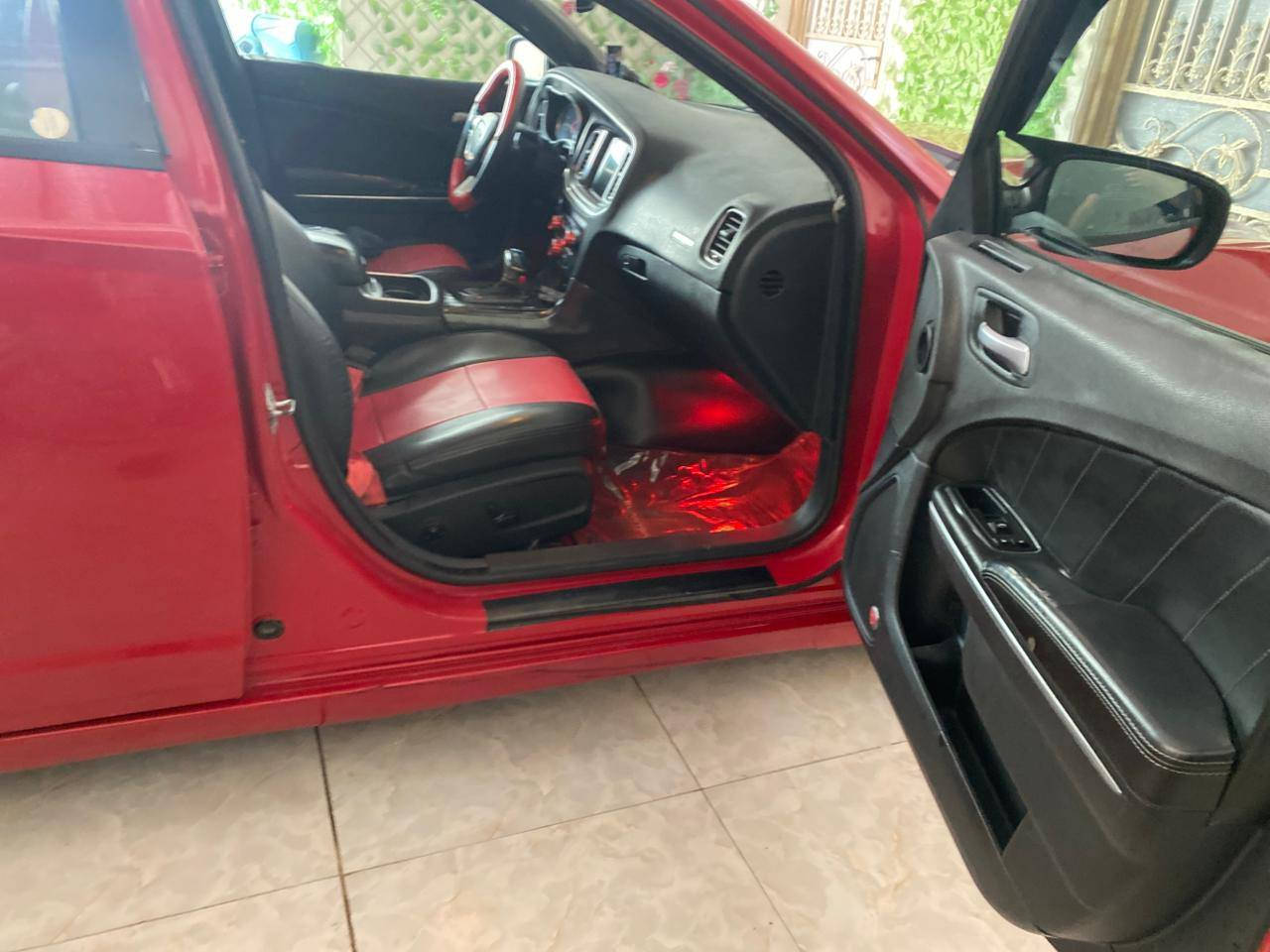 السلام عليكم جارجر 16اصل فول موصفات واحد عل واحد ويل ملغي بيه مكانات صبغ وتصليح بدايت لشاصي مال حادث بمريكه سياره تحويل ثاني يوم سعر ١٥٠وبيه مجال  مكان سياره بصره مكينه كير تبريد نعمه جازه رقم لهاتف ***********
