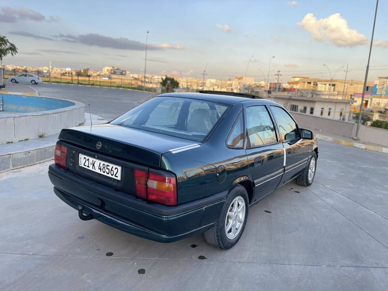 بسم الله الرحمان الرحيم 
سيارا اوبل فكترا موديل 1995 
جام كهرباء قفل مركزي ايبيس دشبول ايرباك سلايت بدون بدون ضربه 
رقم دولي سنوي 2031
هزه جديد
 كير محرك صدر تايرات كهربائية بدون عيب عنوان كركوك ***********. ***********
