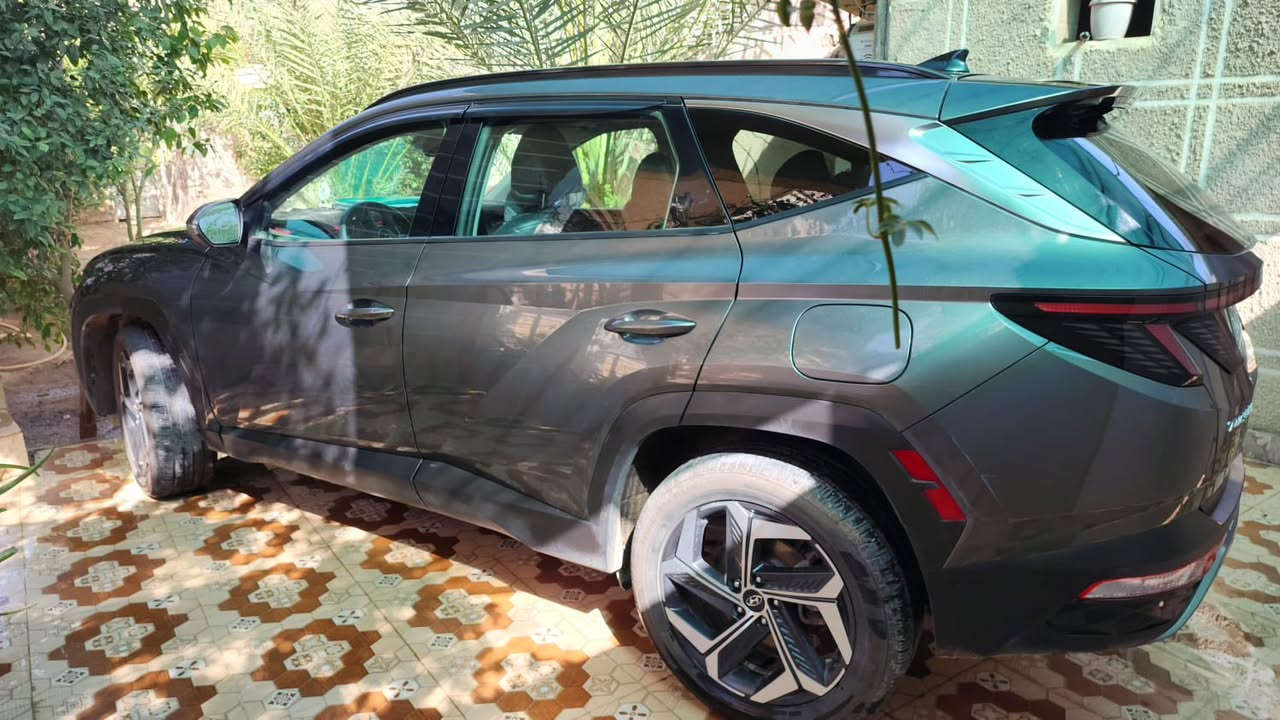 توسان 2023 امريكي رقم اربيل فول 1/1
الضرر الباب الخلفي  السعر 20الف $ 

‭0770 075 6383‬
