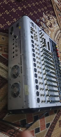 داينكور • مخرج اواكس واحد • كوت وافدين