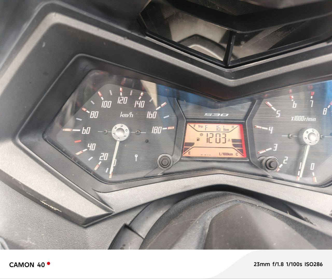 السلام عليكم.تي ماكس 2014 كلج مالوسي دراجه كامله من اي نقص وخير من الله بس هاي الضربه مثل ماه واضح بل الصور مكاني بغداد رقم*********** سعر 43وبيه مجال
