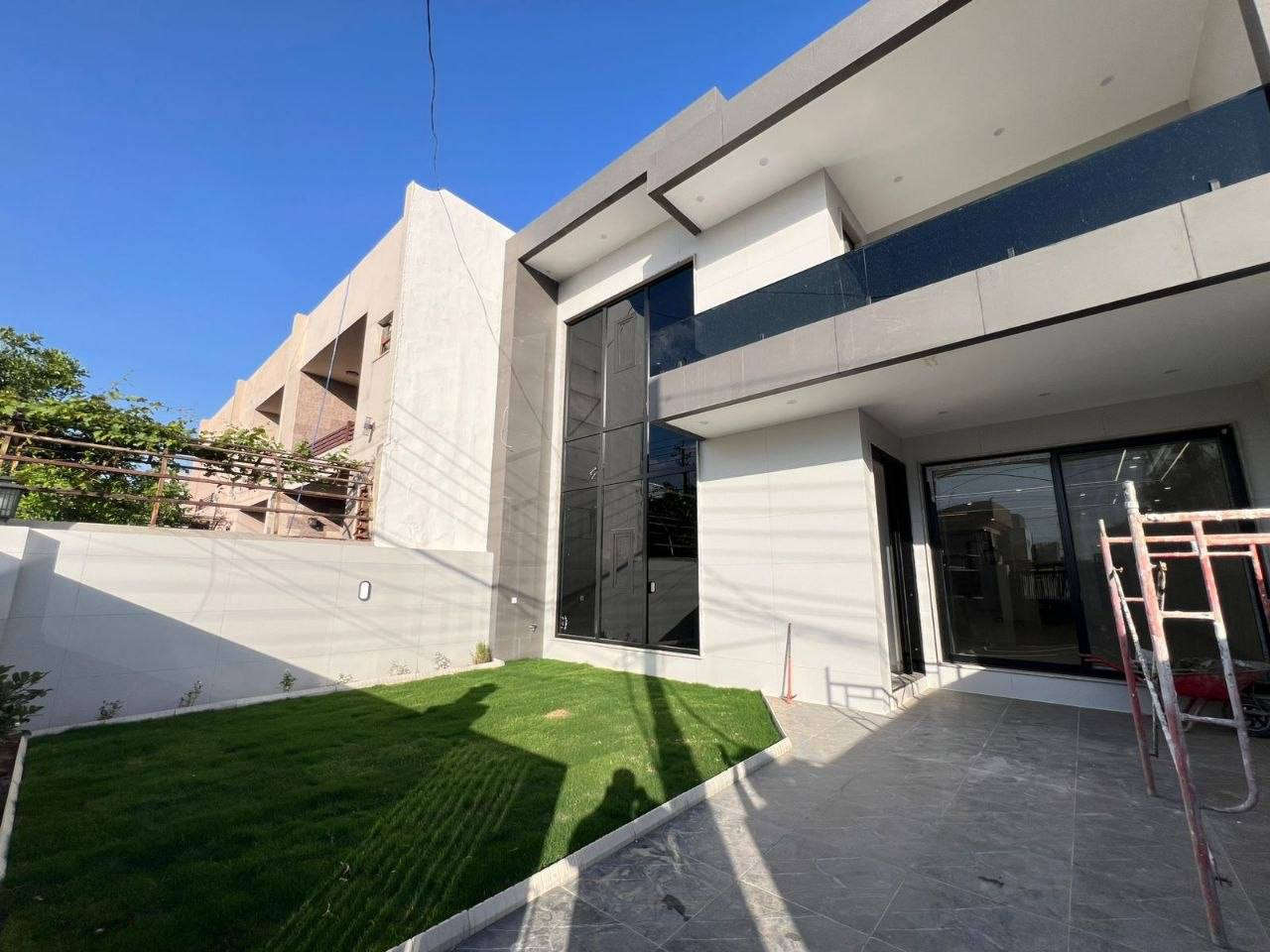 #عقارات_ابو_وسام
🔸سند طابو يتسجل بإسم اي عراقي
📍أربيل-بيت للبيع حي مفتى قرب شارع 60M
 
➖مساحة 300M طابقين 
يتكون⤵️
➖5غرف نوم 
➖استقبال-صاله-مطبخ-مجموعه صحيات-كراج- حديقه داخليه

📸 السعر والصورة متوفرة على قناتنا الرسمية في التليكرام 👇
🔗 https://t.me/Hassanabowissam
تابعنا الان وشوف احدث العقارات يوميا ع الصفحه الرسميه في فيسبوك
🔗https://www.facebook.com/share/1FHZ1d86H9/

📞 تواصل مباشر واتساب أو اتصال:
📱 ***********
📱 ***********

#عقارات_اربيل #شقق_للبيع_اربيل #بيو_لبيع_اربيل  #فلل_للبيع_اربيل #مجمعات_سكنية_اربيل
 #عقارات_كردستان  
#استثمار_عقاري_اربيل #عقارات_بغداد_سليمانية_اربيل  #عقارات_شمال_العراق  

⬅️ الأسعار والصور داخل القناة… لا تفوّت الفرصة

تابعنا الان وشوف احدث العقارات يوميا 🏘️
🔗https://t.me/Hassanabowissam

31 دفتر

