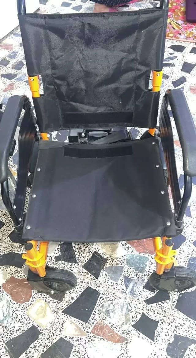 عربانه شحن ماشيه مره وحده السعر 400الف التواصل على الرقم
***********

*********** بغداد, العراق
