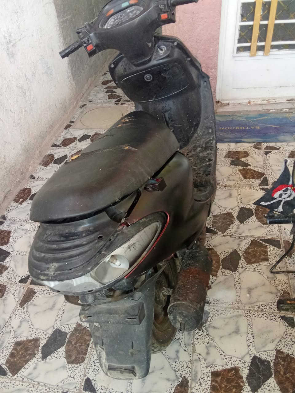 دراجه 140 شغاله هندر مكينه حلوه مكان بغداد الشعب *********** السعر 175
