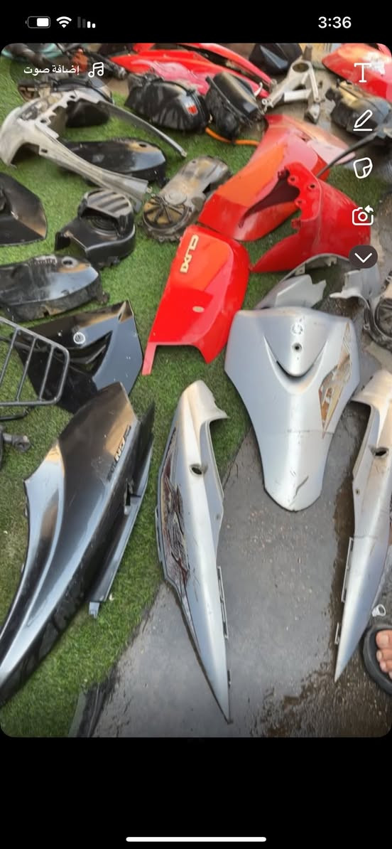 سلام عليكم غراض تفصيخ للبيع سكنس شواصي ثعلب  غراض ماكس هل موجود بلصور مكاني جامع براثا شارع حيفا بيكم خير وتدللون ***********
