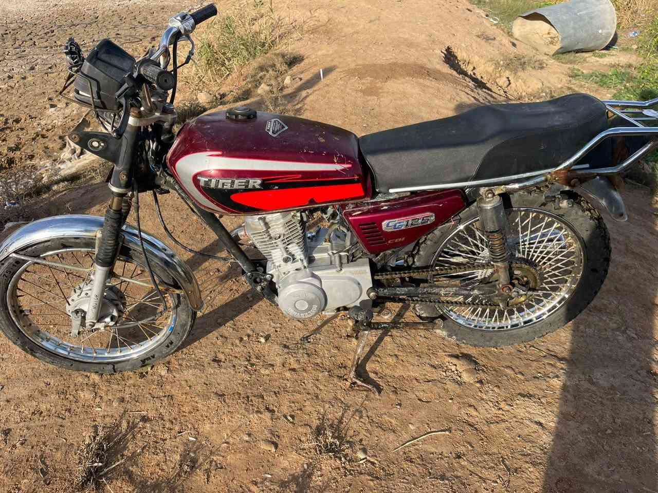 للبيع السعر 190وبي مجال.....(2019)
***********
