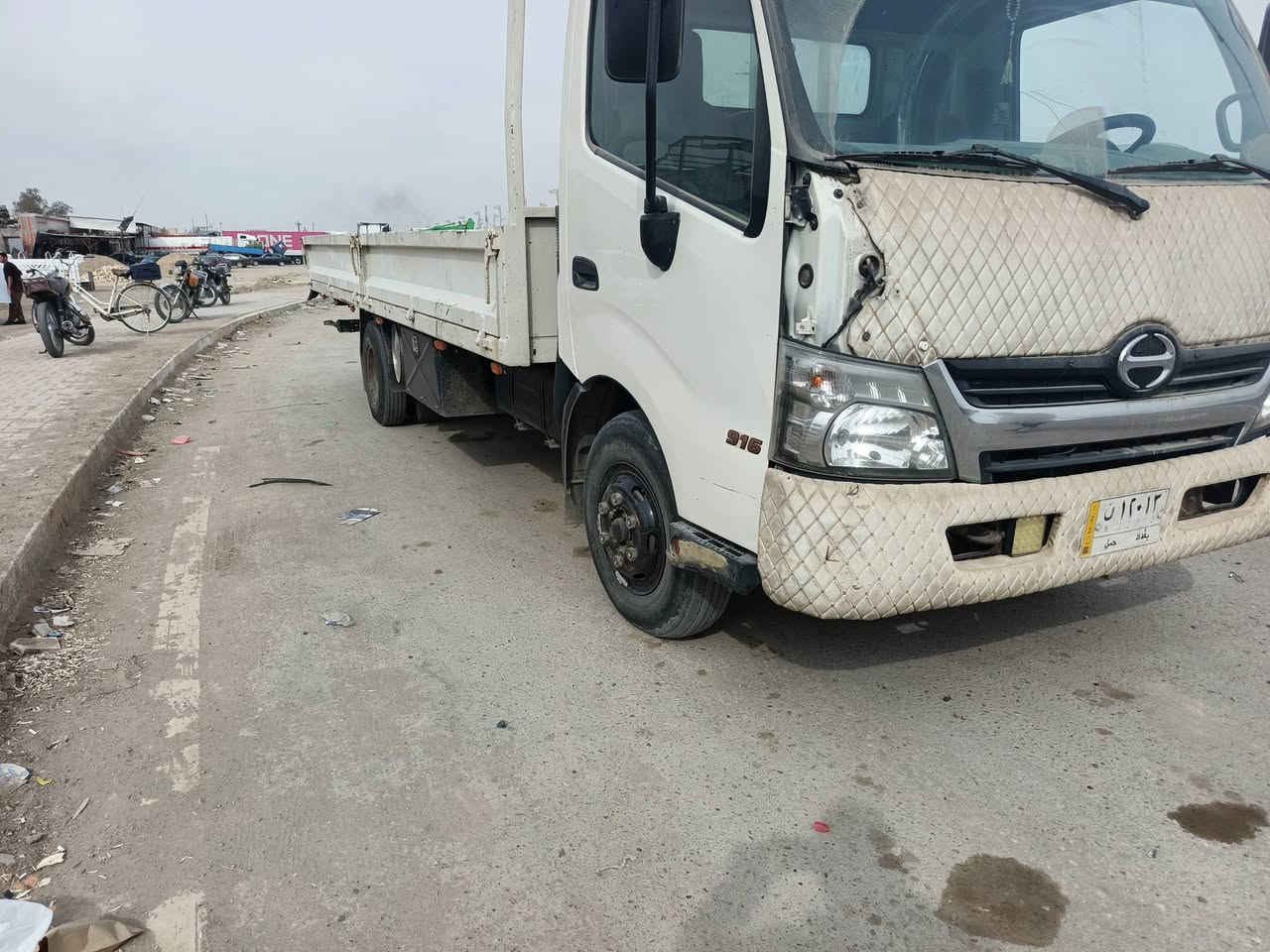 مكلف بالنشر للبيع هينو مودل ٢٠١٥ بغداد ٢طن يسرا بلادي ماشي ٢٠٤كيلو متر طول البدي سته متر وربع نضيف وجاهز العمل سعره شدتين وبيه شي قليل 
اتصل على صاحب السيارة
***********
