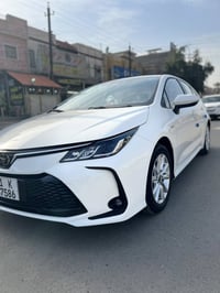 كورلا هايبرد • ٣٠٠٠ كم • تحويل مباشر