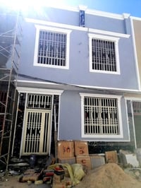 مستعدون لصبغ الدور داخل وخارج جميع انواع الاصباغ وصبغ الأبواب والشبابي...